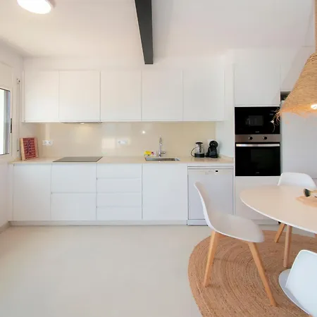 Welcs 274 Emp Primera Linea De Mar Apartament